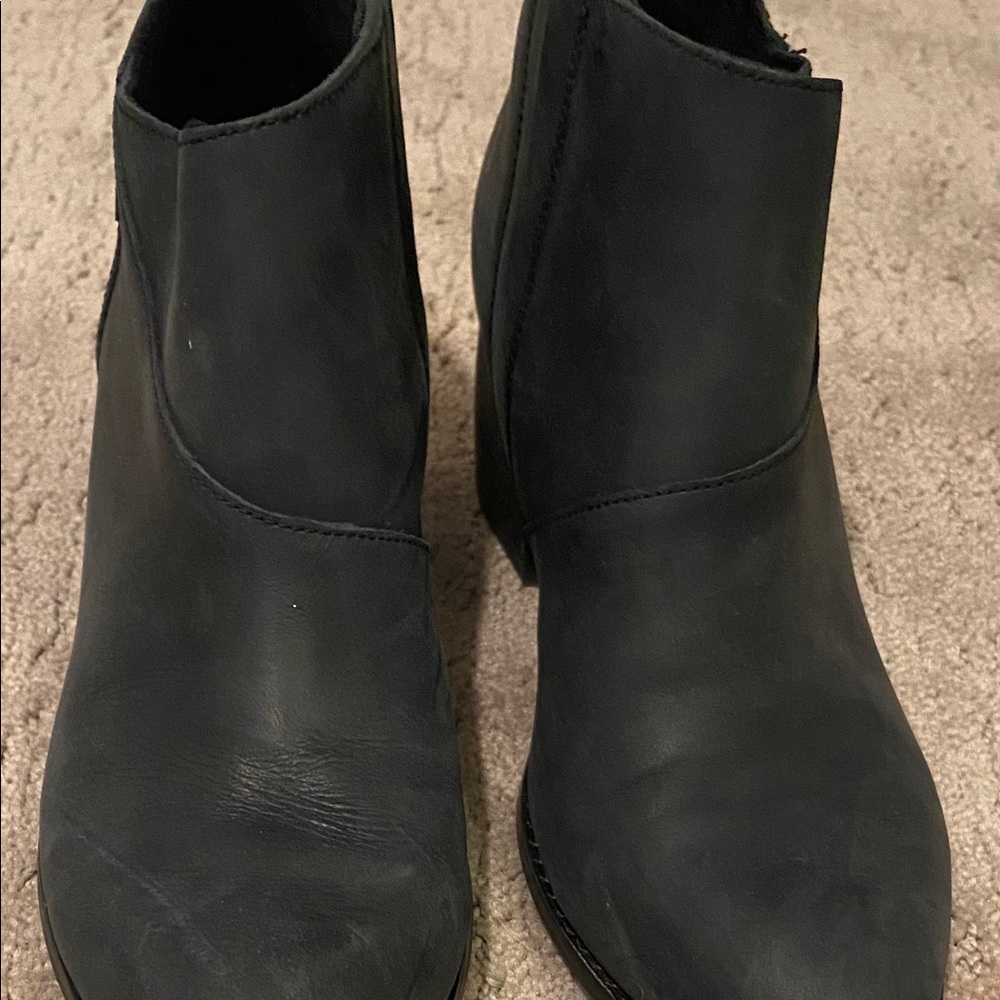 Toms booties